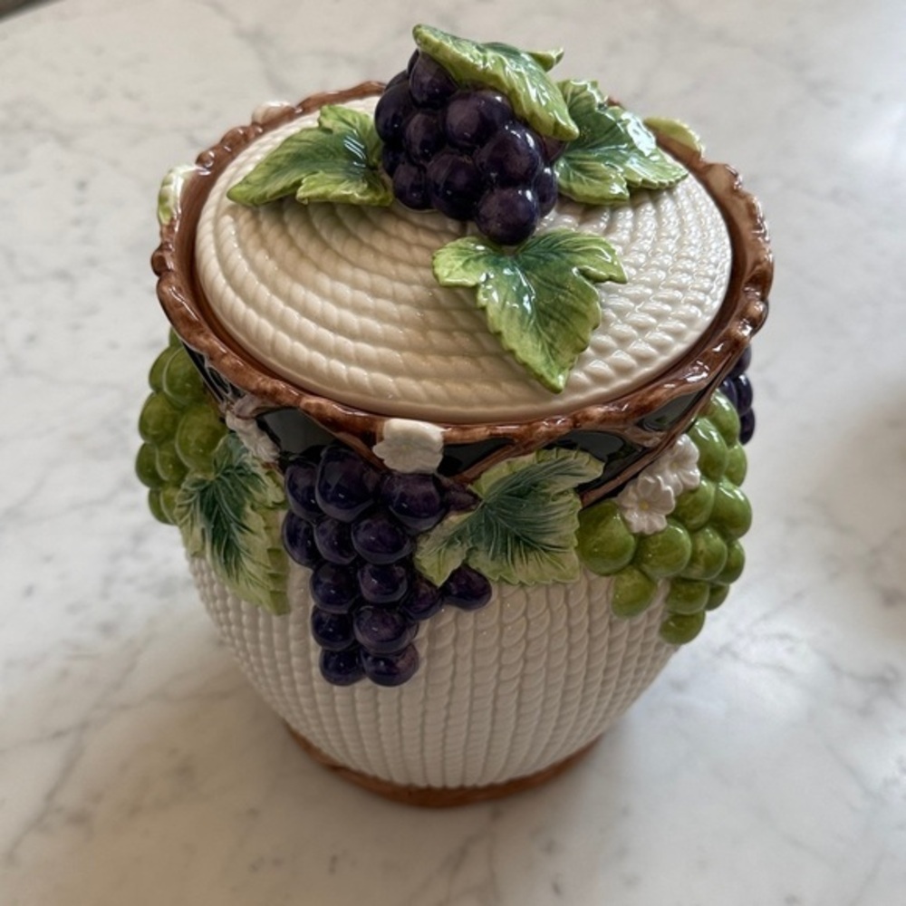 Vintage Grape Ceramic Canister with Lid Fitz & Floyd Majolica 10”